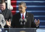 Racespørgsmål. Obama var hverken rød, gul, sort eller hvid, men amerikaner. Han var en overskridelse af de racekonflikter, som både under borgerkrigen, borgerrettighedskampen og optøjer efter sammenstød mellem sorte og politiet har været ved at rive USA i stykker. 