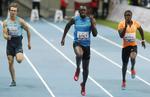 Rekord. Usain Bolt er første mand i verden under 10 sekunder på 100 meter indendørs. I Polen løb han sprintdistancen på 9,98 sekunder. 