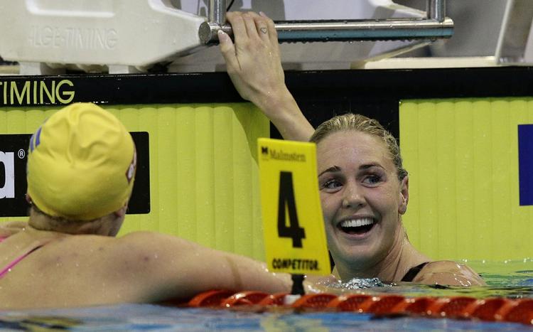 BRONZE. Med tredjepladsen i 50 meter fri har Jeanette Ottesen en medalje af hver karat - inden finalen i 4x100 meter medley. 