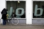 Dagpengedebat. Effekten af en halvering af genoptjeningskravet er begrænset, viser nye tal. 