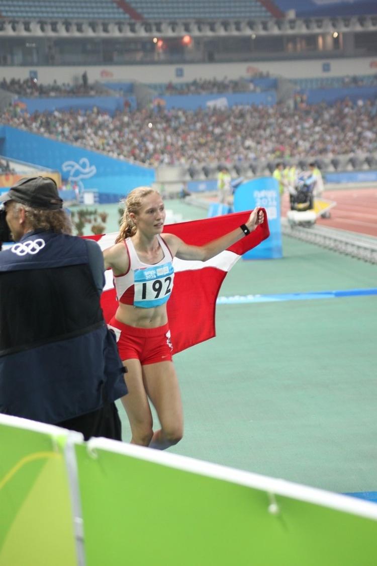 Jubel. Anne Sofie Kirkegaard havde trods den hurtige løbetur og opkast overskud til at juble. 