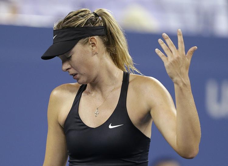 Videre. Maria Sharapova er i Caroline Wozniackis lodtrækningshalvdel og de to kan mødes i en eventuel 1/8-finale. 