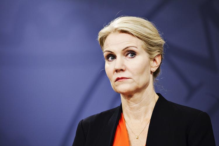 Jobudsigter. Statsminister Helle Thorning-Schmidt (S) er måske alligevel ikke på vej til et nyt job i Bruxelles, mener flere medier og kilder. 