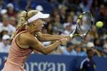 VIDERE. Spillet var imponerende, da Caroline Wozniacki slog sig videre til tredje runde af US Open. 