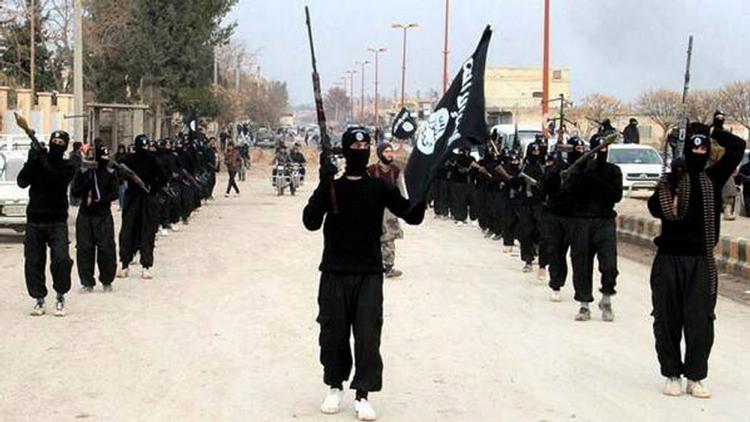terroralarm. Norske myndigheder valgte i sommers at melde offentligt ud, at efterretningsmyndighederne i landet havde modtaget informationer om, at et større attentat var planlagt mod et ukendt sted i Norge. Norsk avis kaster i dag lys over, hvad der konkret lå til grund for udmeldingen. Angiveligt var fire mænd fra Islamisk Stat på vej mod Norge. 
