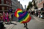Fest. Har man sagt Copenhagen Pride, kommer man ikke uden om paraden, der kører byen tynd og fylder gader og stræder med feststemte mennesker. Men Copenhagen Pride er mere end det traditionelle optog. 
