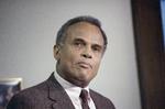 Ærespris. Skuespilleren og sangeren Harry Belafonte var blandt andet en tidlig fortaler for Civil Rights Movement i USA. Nu modtager han en Æresoscar. 