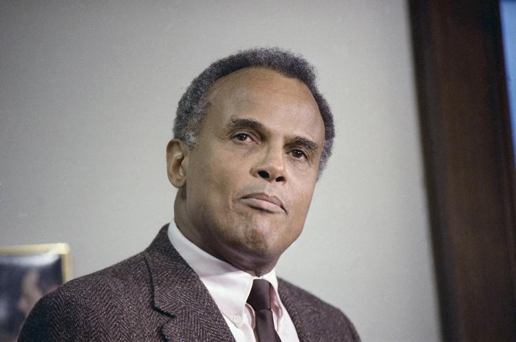 Ærespris. Skuespilleren og sangeren Harry Belafonte var blandt andet en tidlig fortaler for Civil Rights Movement i USA. Nu modtager han en Æresoscar. 