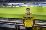 HJEMMEBANE. Mens Daniel Agger blev præsenteret i Michael Laudrup Lounge voksede antallet af cirkler i græstæppet på Brøndby Stadion. 