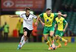 FCK-spiller. Alex Kacaniklic (tv) i kamp for Fulham i FA Cup-kampen mod Norwich tidligere i år. 