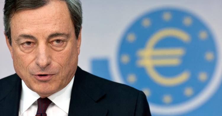 OVERRASKELSE. Blandt danske økonomer var det ikke ventet, at ECB med Mario Draghi i spidsen ville sænke den ledende rente i dag - men det gjorde de. (arkivfoto) 