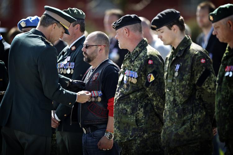 FORLIG. Bredt forlig sikrer penge til veteraner. Engangstilskuddet på 30 millioner kroner finansieres inden for Forsvarets almindelige driftsbevilling på Finansloven for 2014, oplyser Forsvarsministeriet. 