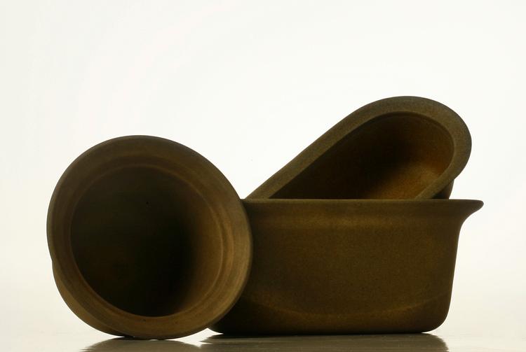 madlavning. Alverdens retter kan tilberedes i ildpot. 