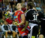 comeback. Mathias Madsen (th) stopper i 2011 et fremstød af Rene Toft Hansen i DM-finalen. 