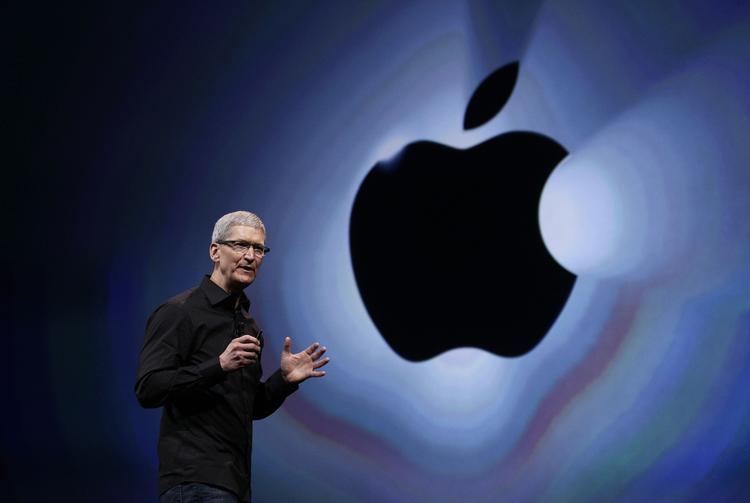 Apples aktier har været på himmelfart indtil for nylig, hvor pilen begyndte at vende den forkerte vej. På tirsdag lanceres en ny IPhone og formentlig det nye IWatch. 