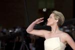 Hackere. Jennifer Lawrence er en af de mange kendte der har fået blotlagt private billeder på nettet. 