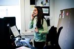 Vikar. Jobbet som vikar på  Polititorvet i København har nu givet  25-årige Husna Ahmed det faste job,  hun har ledt så længe efter. 
