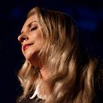 Stormstyrke. Den 31-årige færøske sangerinde Eivør har udgivet plader siden 2000, men har på det helt rigtige tidspunkt fundet en spændende sparringspartner i Lennart Ginman. 