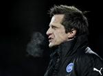 planlægning. OB-træner Troels Bech er godt forberedt før mødet med topholdet FC Midtjylland. 