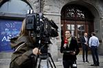 Hashsalg. Siden september 2012 har Københavns Politi været i gang med den såkaldte 'Operation Nordlys' imod det åbenlyse hashsalg på Pusherstreet på Christania i København. Den 13. marts i år anholdte politiet 80 mennesker. Det er en af de største anholdelsesaktioner nogensinde. 