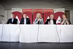 Frustration. Regeringen vil ikke ændre på dagpengesystemet før dagpengekomissionen kommer med sine anbefalinger. Det frustrerer fagbevægelsen. 