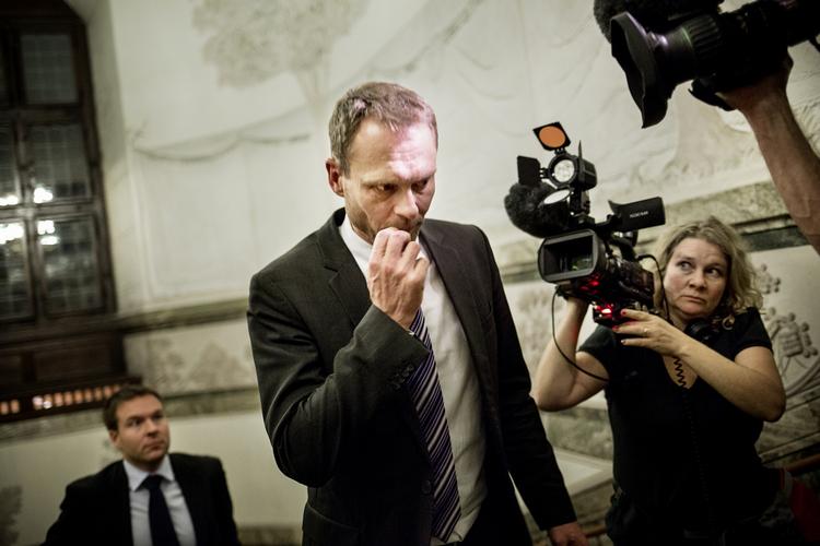 Tilfreds. Dansk Folkepartis nye kultur- og fritidsborgmester Carl Christian Ebbesen fik 'pladen fuld', da han indgik forlig med Socialdemokraterne, de radikale og venstrefløjen, mens de øvrige borgerlige partier stod udenfor. 