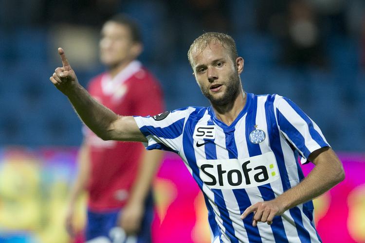 MÅLMAGER. To mål på 11 minutter scorede svenskeren Robin Söder, da han for første gang spillede hjemmekamp i Esbjerg. 