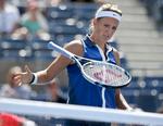 uhada. Tingene er på det seneste ikke helt gået, som Victoria Azarenka har ønsket det, og i New York blev hendes ketsjer straffet under kvartfinalen. Foto: Mike Groll/AP 