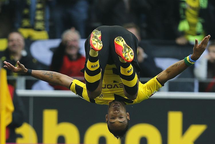 HOPLA. For anden sæson i træk skal Dortmund og Pierre-Emerick Aubameyang møde Arsenal i gruppespillet. 