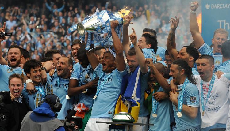 Priskrig. Med så mange penge på spil er førstepræmien i verdens mest indtjenende liga værd at fejre. 