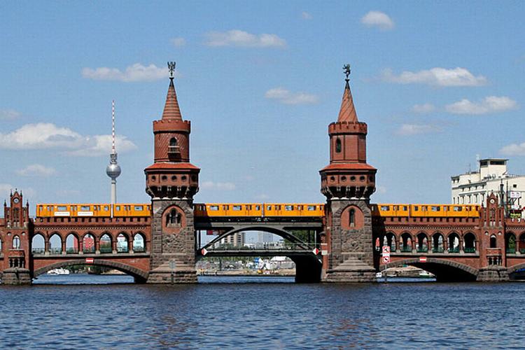 Warschauer_SarahJaneFlickrC