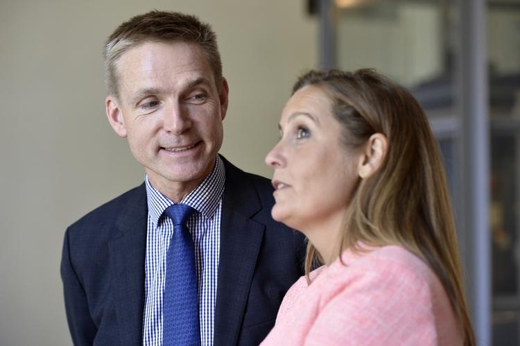 ALLIANCE. Dansk Folkepartis Kristian Thulesen Dahl og SF's Pia Olsen Dyhr har tidligere lagt fælles pres på regeringen for at lempe dagpenreformen. 