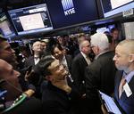 Stifter. Jack Ma, stifter af Alibaba, på børsen i New York i dag, hvor han glæder sig over selskabets store 