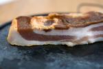 Effektivt. Bacon kan stoppe en næseblødning. Forskerne bag opdagelsen var én af vinderne til Ig Nobel 2014. 