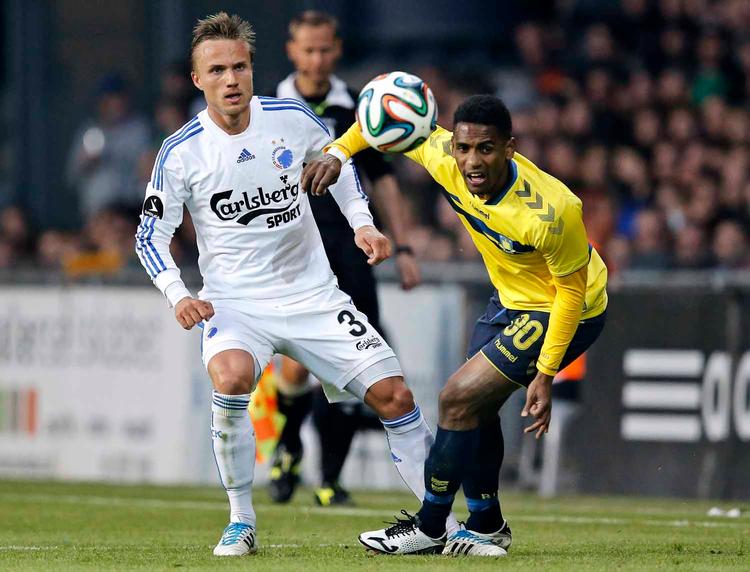 FCK's Pierre Bengtsson (tv) i et tidligere derby mod Brøndby. 