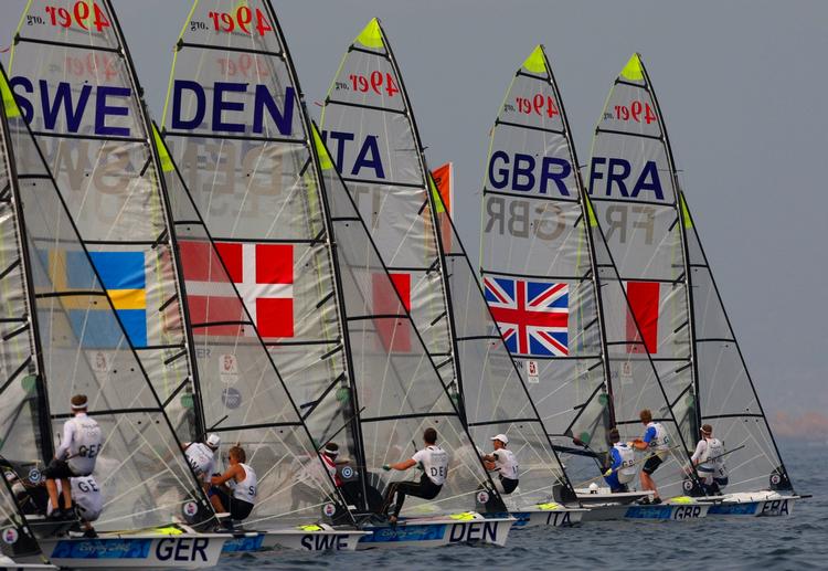 TÆT. VM-finalen i 49'er blev uhyre tæt med sølv til danske Jonas Warrer og Anders Thomsen. 