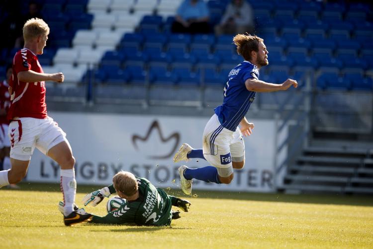 Indrapportering. Den ny form for fodboldfuks er langt nemmere end at forsøge at fixe selve kampens resultat. 