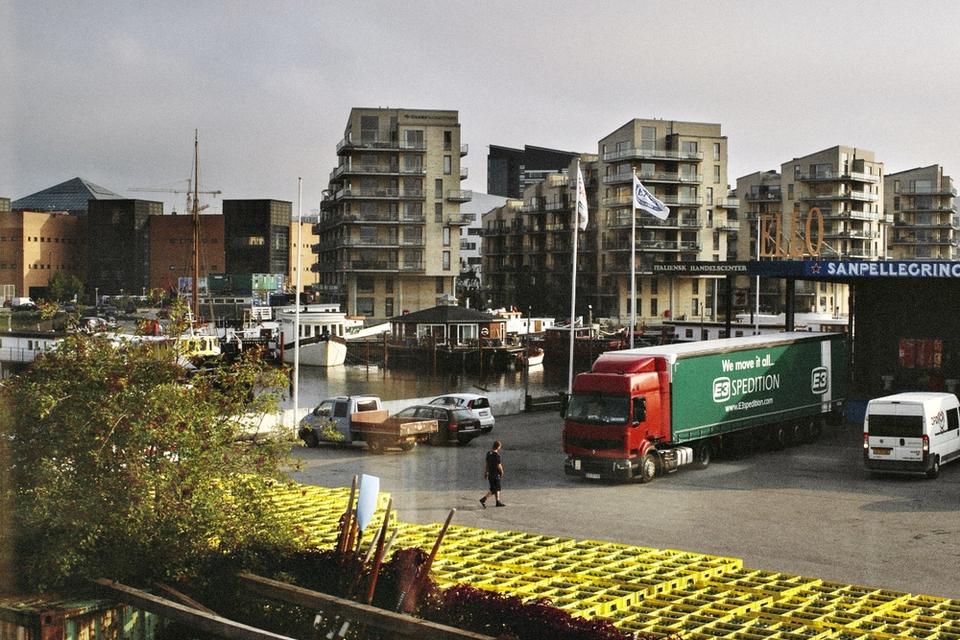 Et supermarked med italienske varer ved Enghave Brygge må snart vige for byggeplanerne 