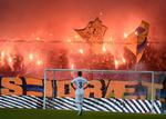 Ballade. Brøndby-fans affyrede kanonslag på Halmtorvet inden derbyopgøret mod FCK i søndags. Også et S-tog blev raseret, blandt andet med affyring af romerlys inde i toget. Og på stadion under kampen var der ligeledes gang i Brøndby-tilhængerne. Brøndby Support kritiserer nu deres egne medfans for »uanstændig« opførsel. 