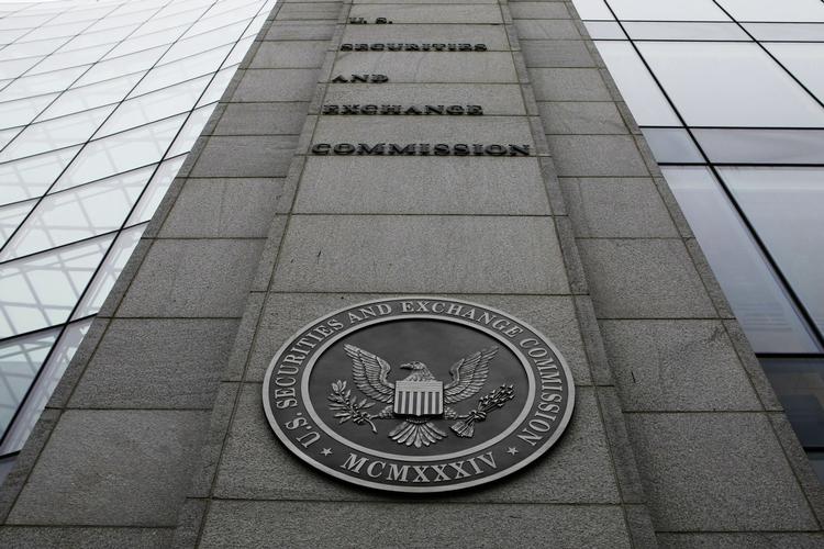 Finanstilsyn. Det amerikanske finanstilsyn SEC har givet deres hidtil største dusør til en whistleblower på 30 millioner dollar. 