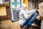 Nødhjælp. Danske operationer, som skal bekæmpe virussen ebola, samarbejder med svenske, tyske og britiske indsatser i Vestafrika. 
