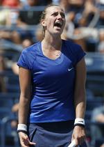Uafgjort. Hvis Kvitova møder Wozniacki i finalen lørdag formiddag, så er det niende gang de to mødes. Begge har vundet fire kampe hidtil. 