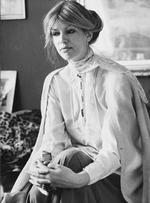 Livskraft. Det sprudler med humor i de breve, hvor Suzanne Brøgger leger med ordet 'misfornøjet'. 