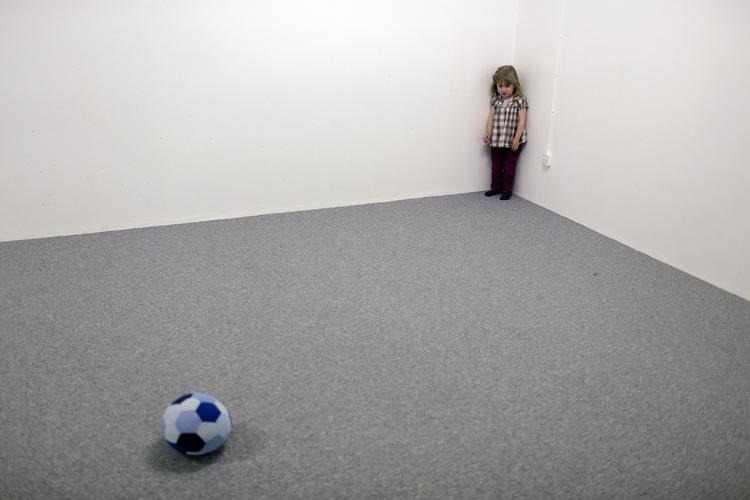 Besparelser. Kommunerne skal skære i budgetterne, og det kan koste daginsinstitutioner. 