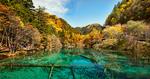SPEKTAKULÆRT. Den kinesiske nationalpark Jiuzhai Valley blev i 1992 optaget på Unescos verdensarvsliste. 
