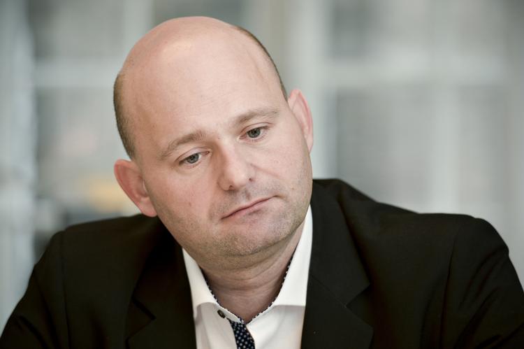 NEJ. De konservative kommer ikke til at stemme for Venstres forlag om at skelne mellem, hvor udlændinge kommer fra, fastslår Søren Pape Poulsen. 