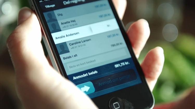 populær. Danske Bank har stor succes med sin Mobilepay-app, som foreløbig over 2 millioner danskere bruger. 