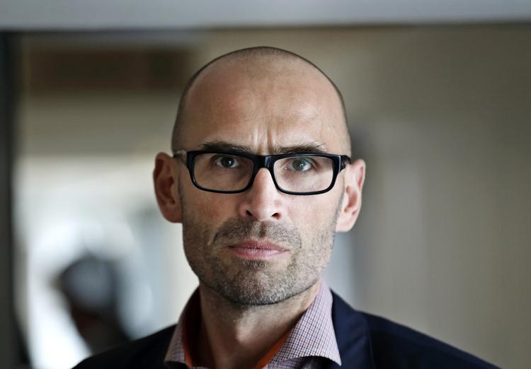 Ny. Direktøren for det hele, Claus Bretton-Meyer, er ved at sætte sine aftryk. 