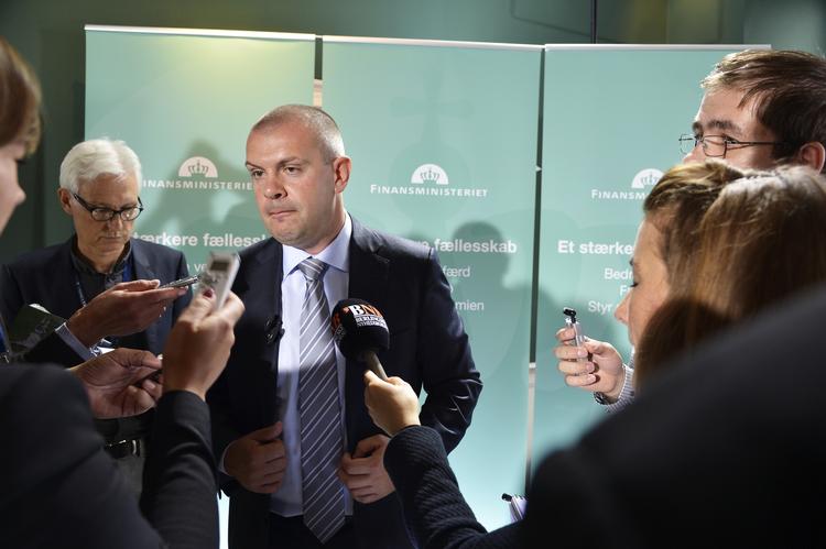 Regeringen præsenterede i sidste uge sit forslag til finansloven for 2015. Forslaget er dog alt for stramt, vurderer Nordeas cheføkonom. 