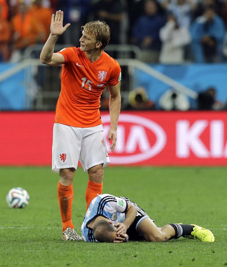 Alsidig. Kuyt indledte akrrieren som rendyrket angriber og var i 2004-05 topscorer i den bedste hollandske række. Ved VM for tre måneder siden spillede han primært som wingback. 